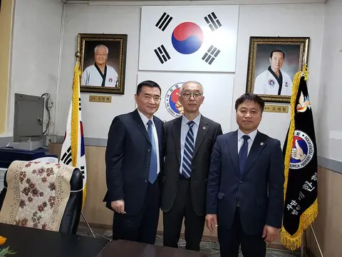 KHF officials, 20 April 2019
