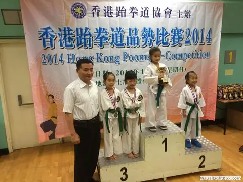 Presentation to the winners